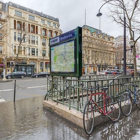 78 négyzetméteres, 3 hálószobás Apartman 1 fürdőszobával 8. - Champs Elysées területén Párizs Kültér fotó
